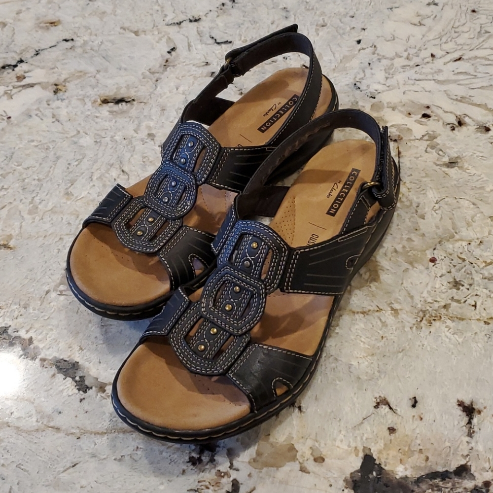 Clark Sandals 7.5